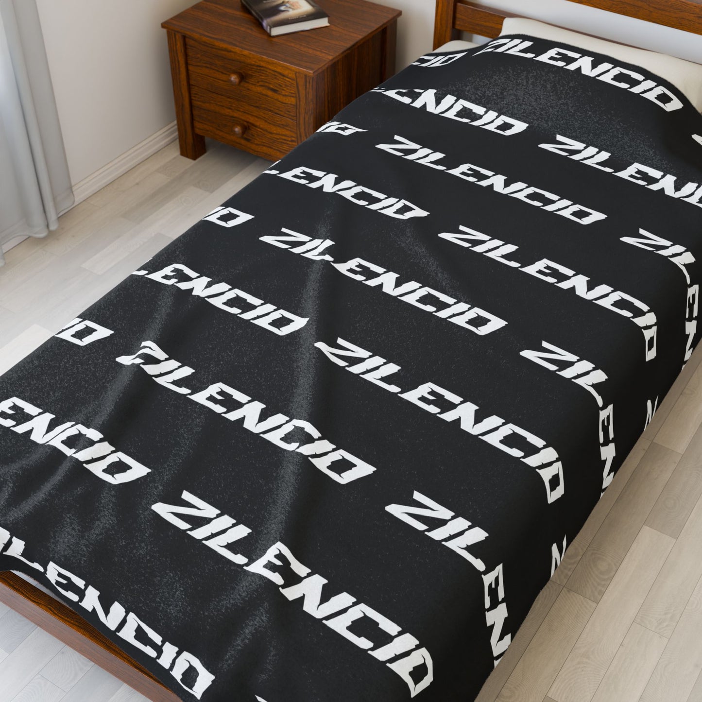 Cozy Velveteen Plush Blanket